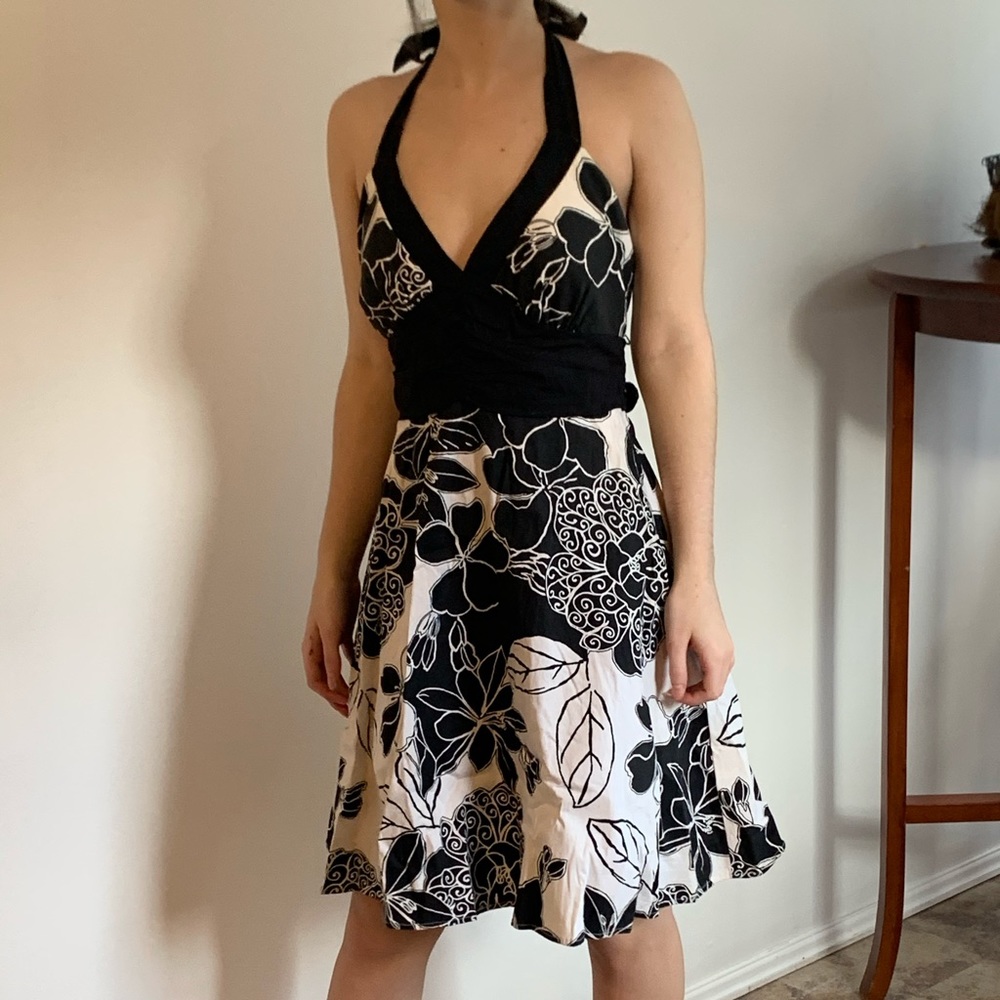 ♥️Ruby Rox Floral Halter Sundress